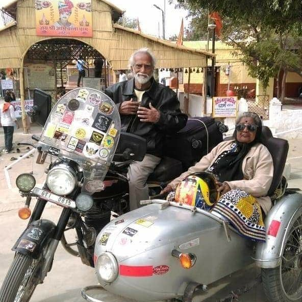 Photo of Pan India Road trip on bike at 77, this elderly couple are giving couple goals 