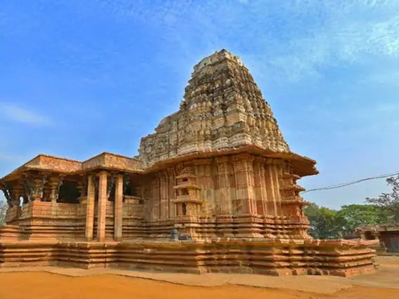 Kakatiya Rudreswara Temple Telanagana UNESCO World Heritage Site Thousand Pillar Temple Ramappa Temple 

