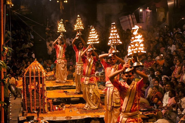 Must visit places in December 

Varanasi