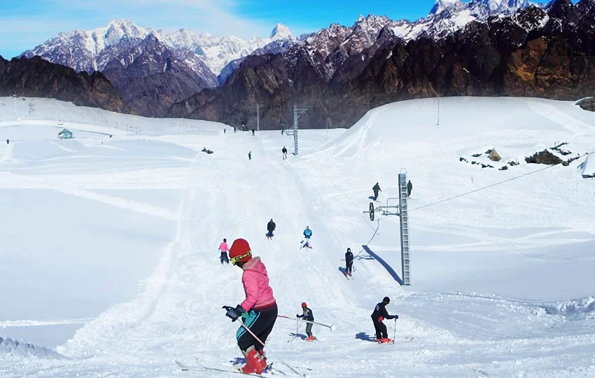 Must visit place in December 

Auli Uttarkhand